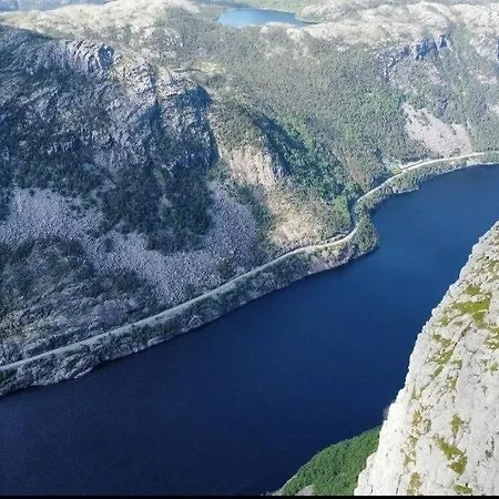 Koselig Sted Naer Preikestolen * Jørpeland